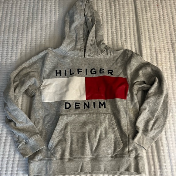 Tommy Hilfiger Hoodie - Picture 2 of 4